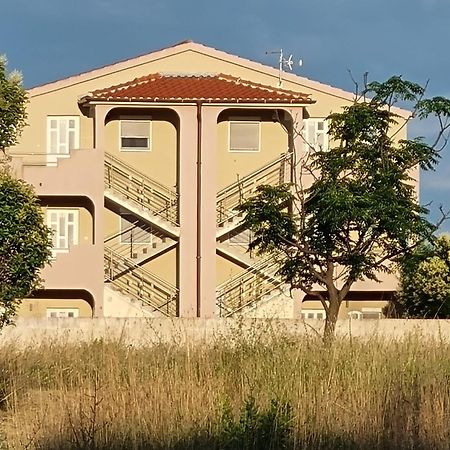 Villa Baric Nin Luaran gambar